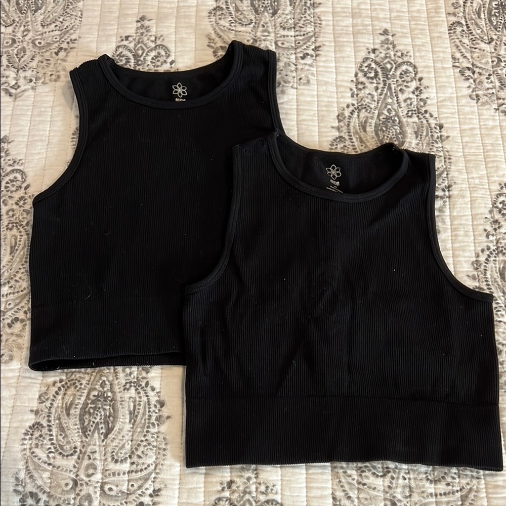 Set of 2 Black Sleeveless Tops
